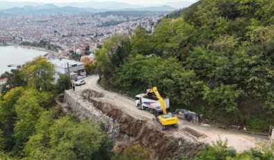 ESKİ BOZTEPE YOLU YENİLENİYOR