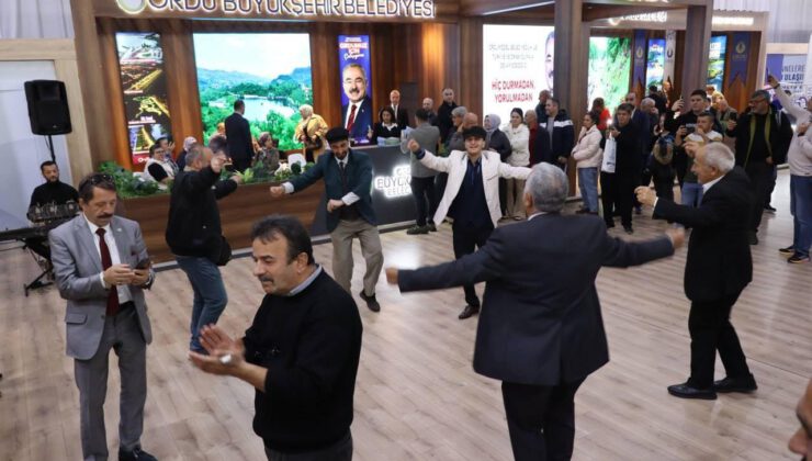 İSTANBUL’DA ORDU RÜZGARI ESTİ